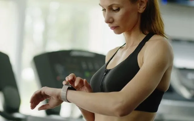 Qué son las pulseras de actividad y cómo funcionan